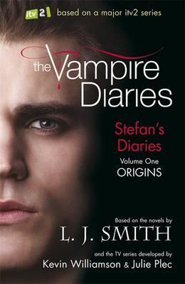 Hachette THE VAMPIRE DIARIES VOL 1